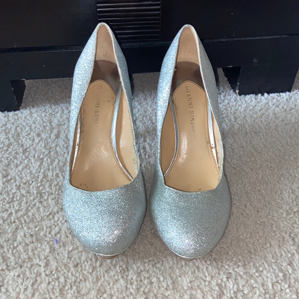 Gianni Bini heels